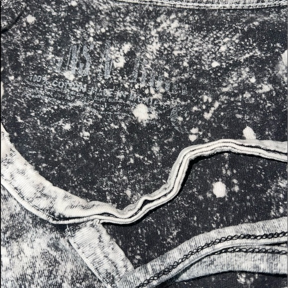 Cute Band tshirt. GNR - Picture 5 of 5